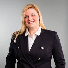 Carola
