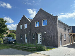 Neubau DHH im hanseatischen Stil in Augustfehn! 