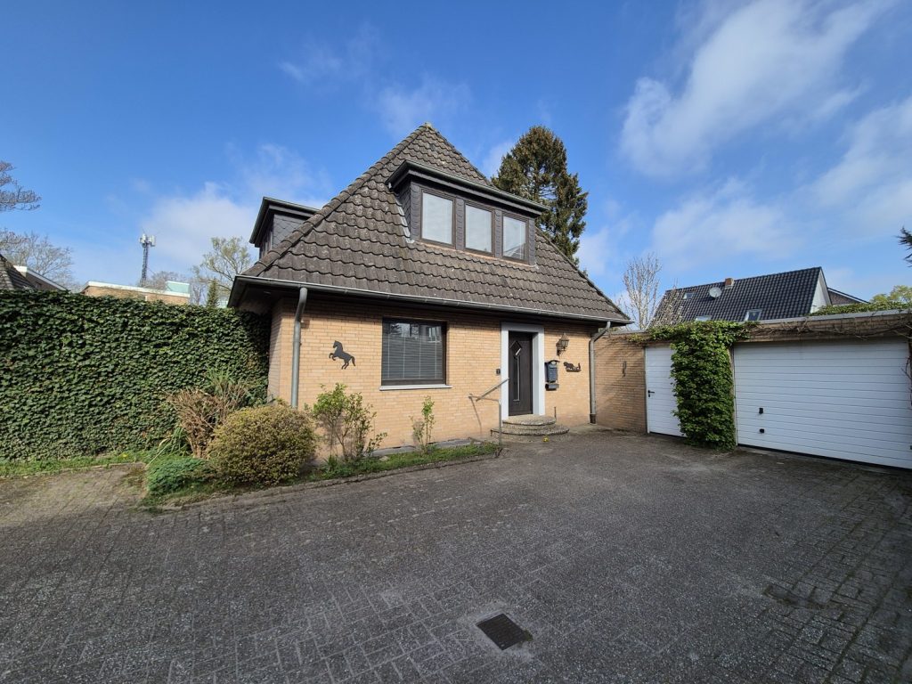 Straßenansicht